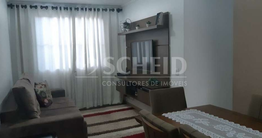 Excelente apartamento reformado no Socorro com 52m² e 1 vaga