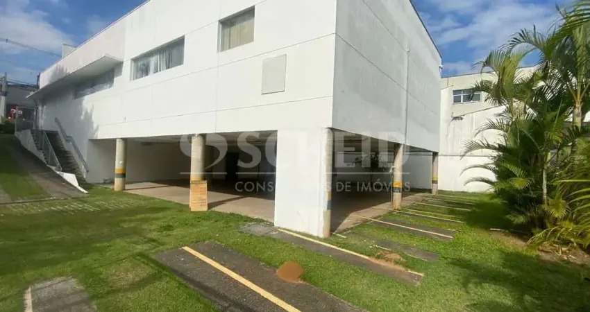 Casa comercial com 5 salas para alugar na Avenida do Rio Bonito, --, Interlagos, São Paulo