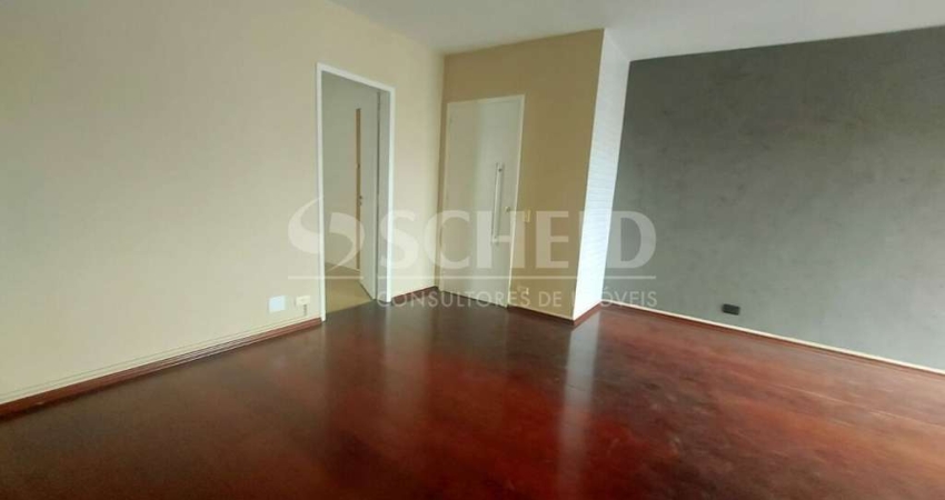 Apartamento no Brooklin à venda, 3 dormitórios sendo 1 suíte e 1 vaga.