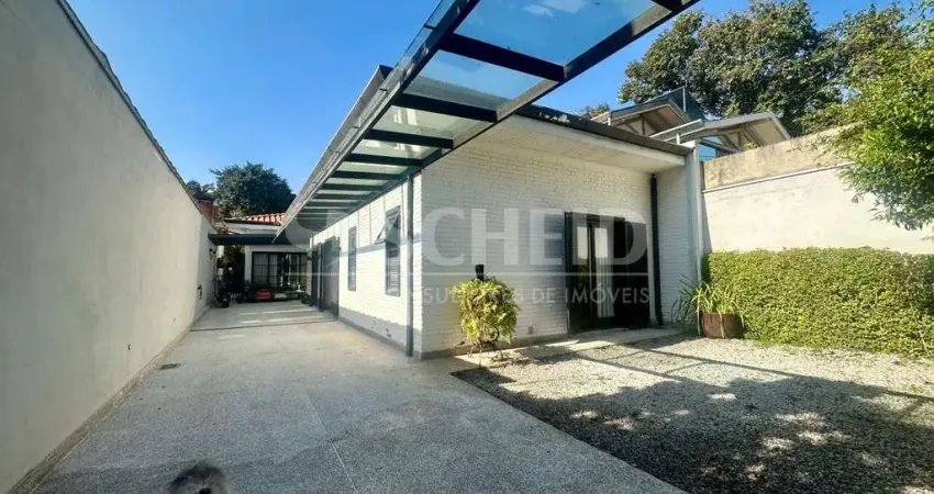 Casa à venda no bairro Alto da Boa Vista com 3 suites!