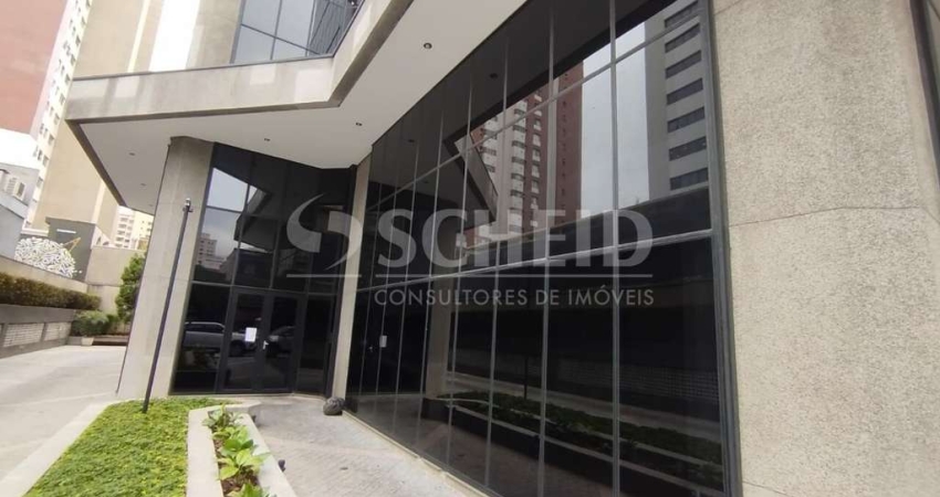 Prédio incrível, com 294m² , elegância de sobra e visibilidade garantida na charmosa Rua Joaquim