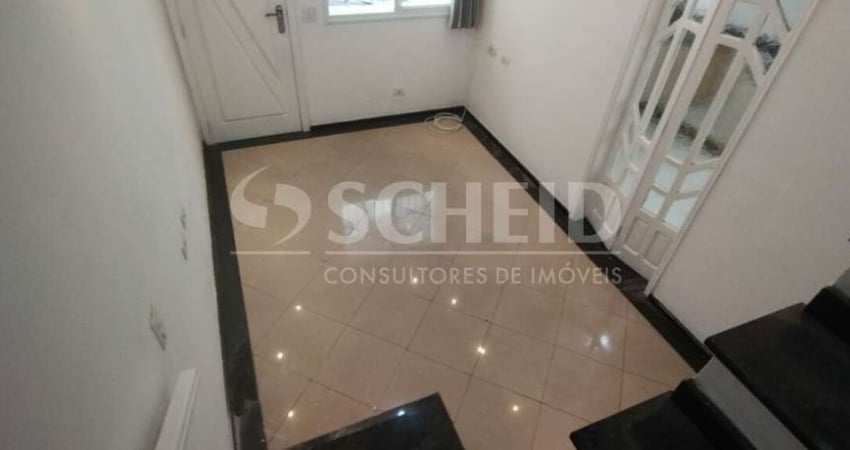 Alugo Sobrado no Campo Grande, 66m², 2 dormitórios, 2 vgs, churrasqueira, a 50 metros da Av. Sabará.