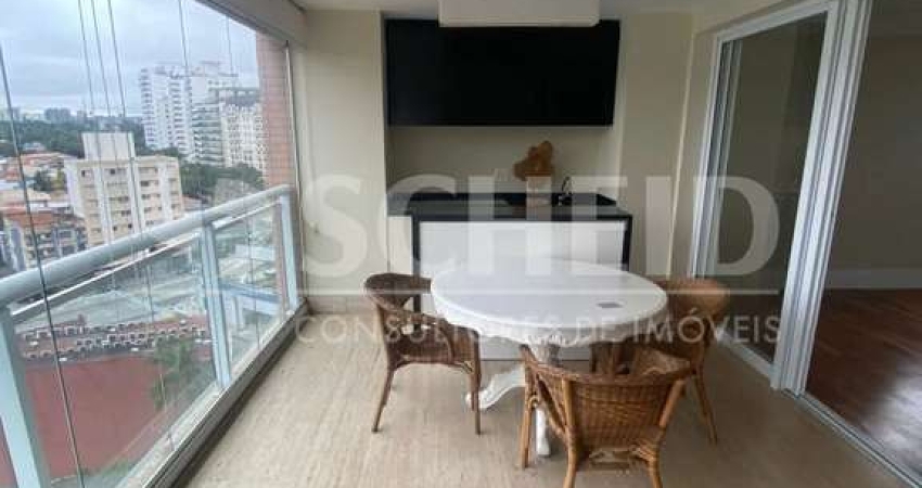 Apartamento para Locação ?220m2  3 suítes e 3 vagas