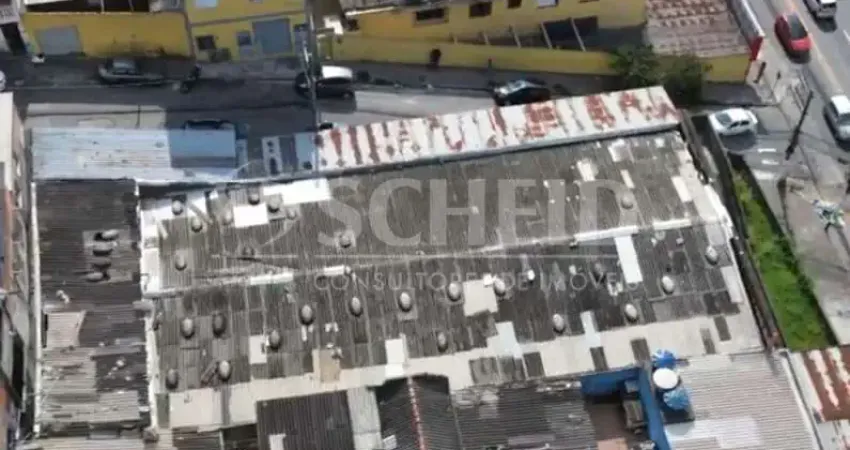 Galpão com 1000m2 de terreno em excelente localização na Vila Joaniza.