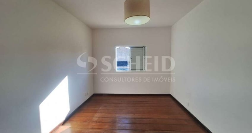 Casa para locação de 110,00m² útil, com 2 quartos e 1 vaga, no Campo Grande.