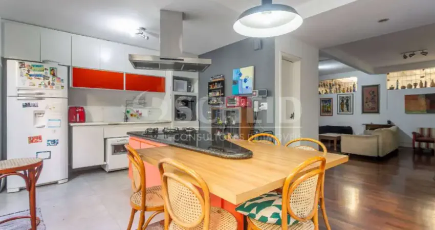 Sobrado para venda em Campo Belo com 3 quartos, sendo 1 suíte, 179m²