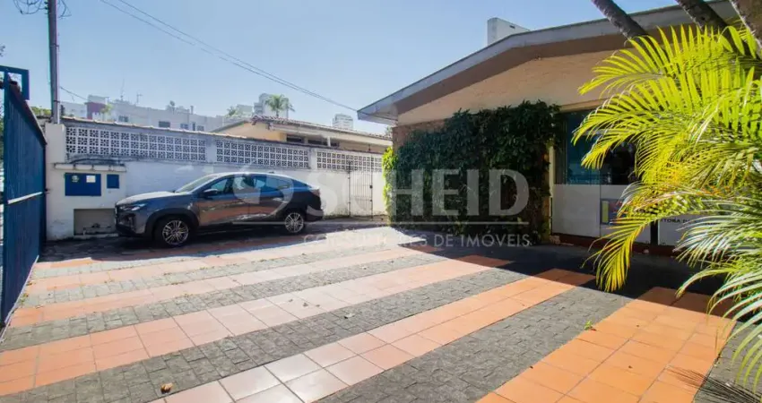 Casa comercial com 2 salas à venda na Rua Verbo Divino, --, Chácara Santo Antônio, São Paulo