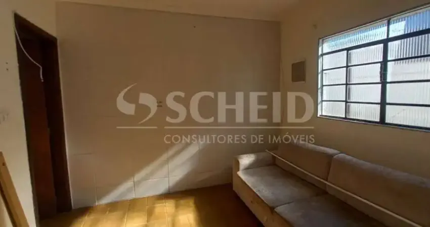 Casa no Jardim Marajoara com 2 quartos, sala, cozinha, banheiro, área de serviço, terraço e 1 vaga.