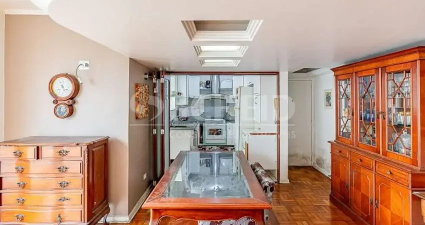 Apartamento de 120m² com 3 dormitórios no edifício corumbá para modernização