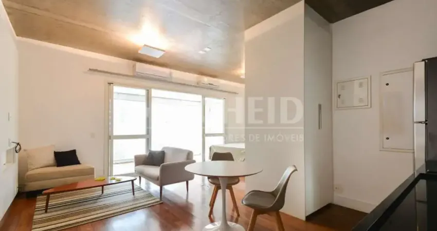 Apartamento com 3 quartos para alugar na Rua Benedito Lapin, --, Itaim Bibi, São Paulo