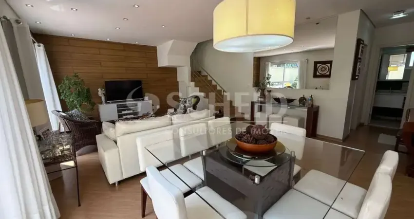 Casa em condomínio a venda ,4 dormitórios  sendo 3 suítes  com ar condicionado e 3 vagas.