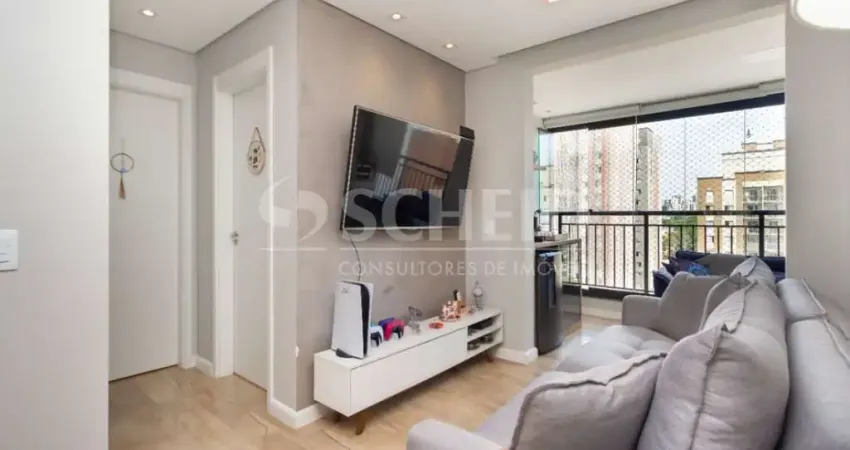 Apartamento 60 m² com suíte e varanda no living resort cambuci