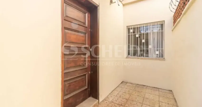 Sobrado com 3 dormitórios e quintal com churrasqueira na pedro bueno