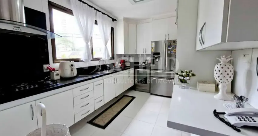 Apartamento á venda no campo belo com 240m², 4 quartos sendo 3 suítes, 3 vagas rua pascal