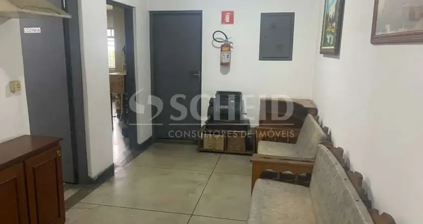 Aluga-se piso superior com 4 salas frente ao autódromo de interlagos!