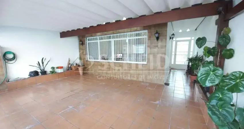 Casa à venda de 178m² útil, com 3 quartos e 2 vagas na vila mascote