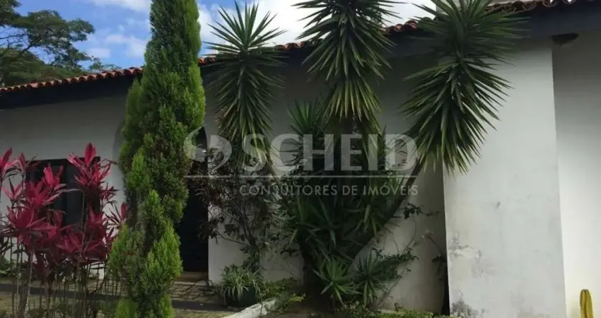 Casa térrea assobradada totalmente reformada conforto, verde e integração!