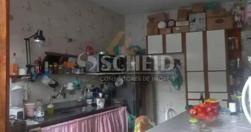 Casa térrea à venda, 2 quartos, 3 vagas de garagem e localização privilegiada em santo amaro!