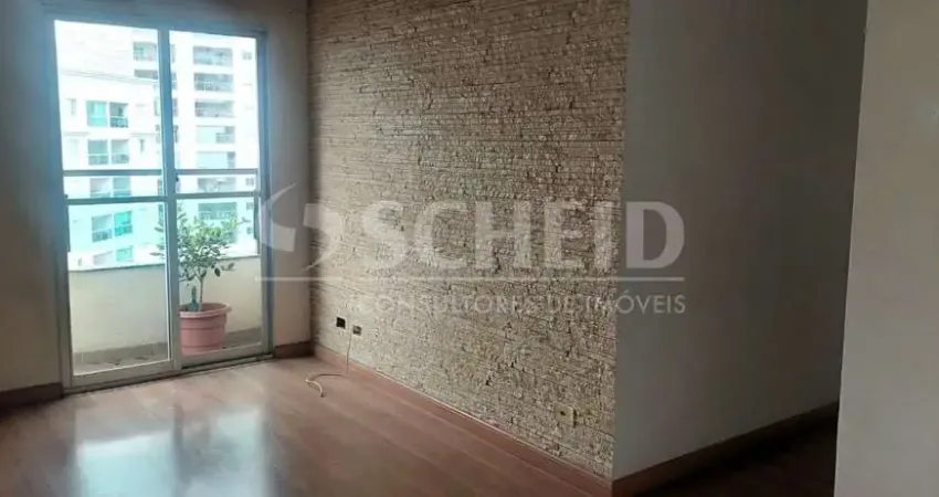 Morumbi, 2 quartos, 1 vaga. varanda na sala e no quarto. charmoso e encantador.