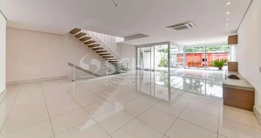 Casa de condomíbio com 4 suítes, espaço gourmet, jacuzzi, ar condicionado, campo belo