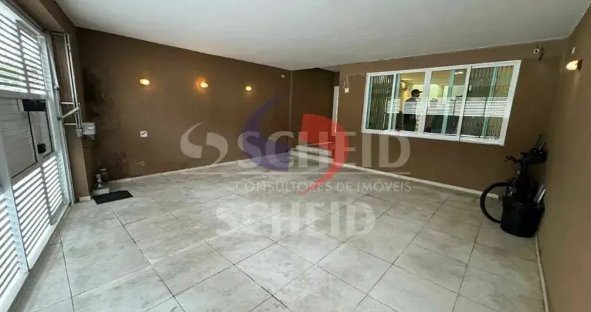 Sobrado com corredor lateral - 305m2 a.u. e 201m2 de terreno - 3 suítes - 2 vagas