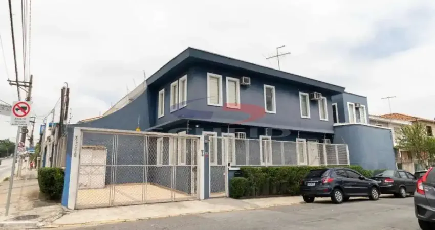Casa à venda na Avenida Washington Luís, --, Chácara Monte Alegre, São Paulo