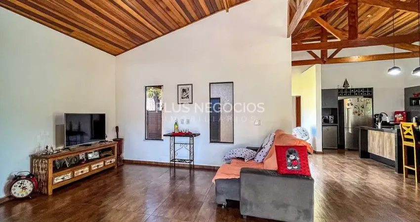 Chacara no condominio recanto dos passaros, facil acesso, as margens da rodovia raposo tavares, km