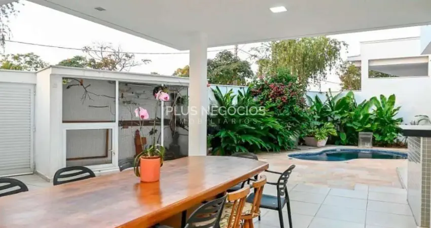 Casa à Venda no Condomínio Portal Primavera: 3 Dormitórios, 3 Suíte e 380m² de Área Útil – Conforto