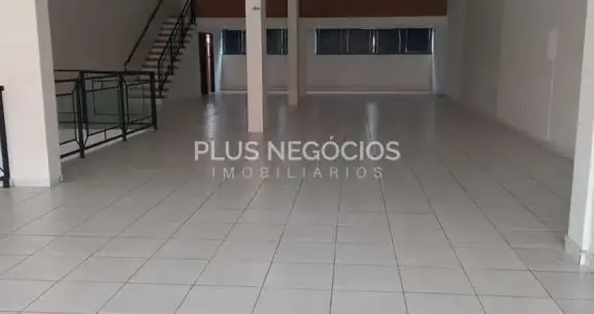 Destaque seu Negócio: Salão Comercial Reformado c/ Mezanino e 3 Banheiros na Zona Norte de Sorocaba