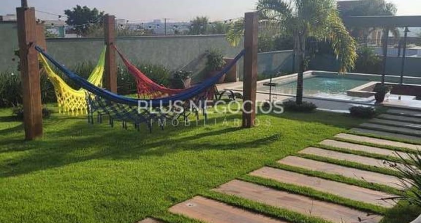 Casa Térrea à Venda no Condomínio Fazenda Imperial em Sorocaba – 4 Suítes, Piscina Aquecida e Área