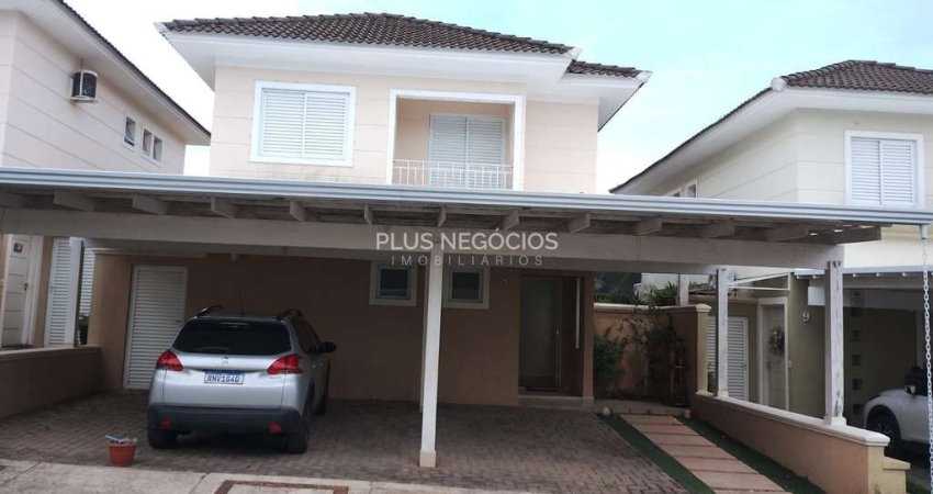 Casa à Venda no Condomínio La Residence II: 4 Dormitórios, Sendo 2 Suítes, 239m² de Área Útil, Acab