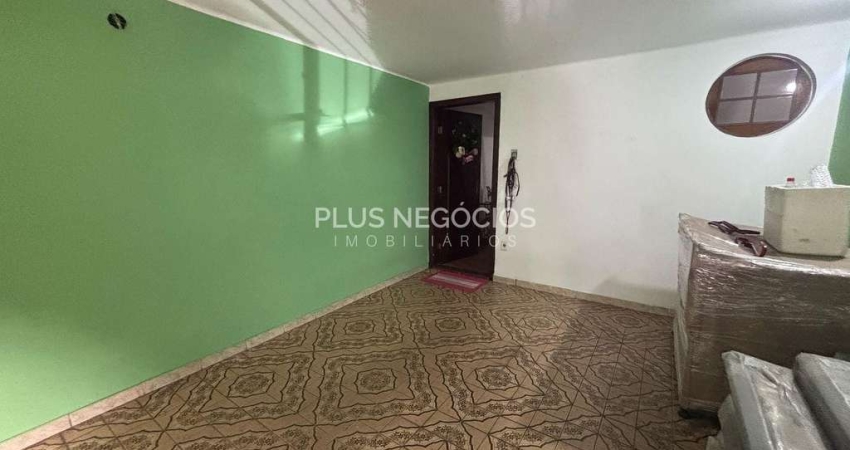 Oportunidade Única: Casa Espaçosa em Localização Estratégica no Jardim Emília!