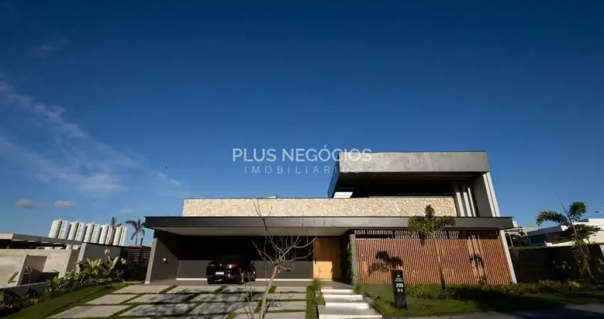 Casa Térrea de Alto Padrão à Venda no Condomínio Saint Patrick em Sorocaba – 4 Suítes, Piscina, Qua