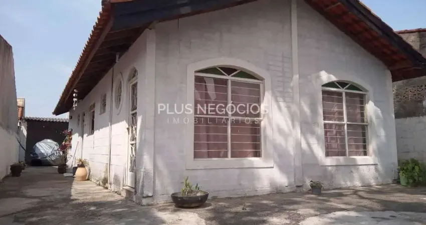 Casa térrea à venda no central parque – 250m² de terreno e 3 dormitórios