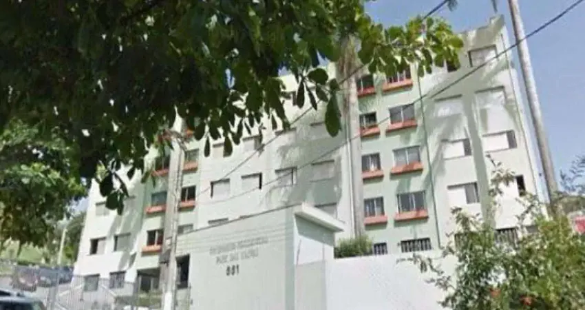 Apartamento com 3 dormitórios à venda, 90 m² por R$ 320.000,00 - Centro - Jacareí/SP
