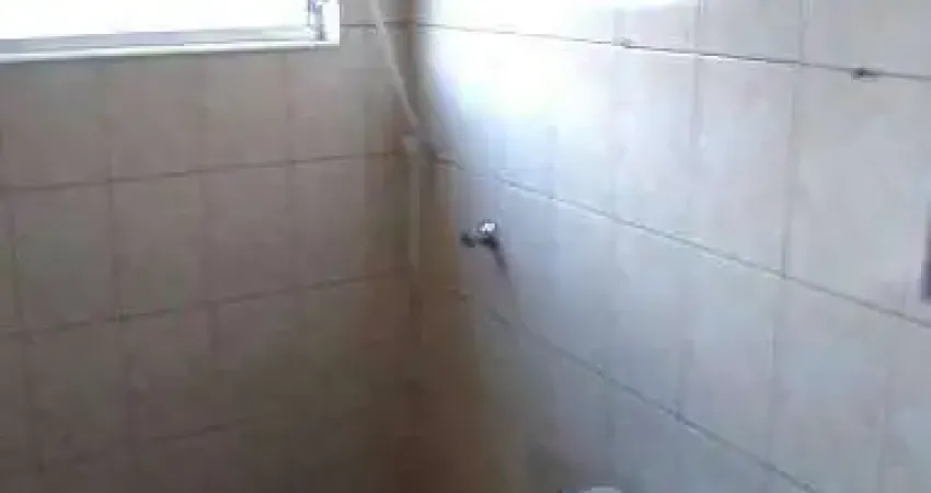 Apartamento com 2 dormitórios à venda, 74 m² por R$ 300.000,00 - Jardim Emília - Jacareí/SP