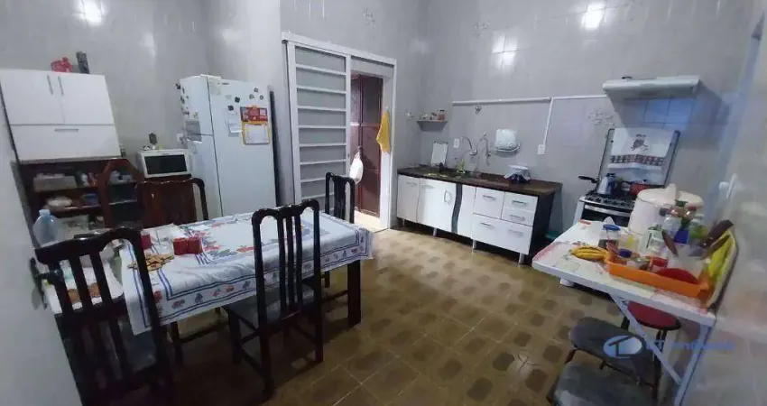 Casa com 2 dormitórios, 112 m² - venda por R$ 450.000,00 ou aluguel por R$ 2.110,00/mês - Centro - Jacareí/SP