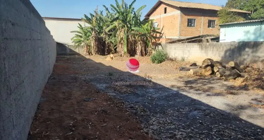 Terreno à venda na Rua Júlio de Carvalho, 555, Braúnas, Belo Horizonte