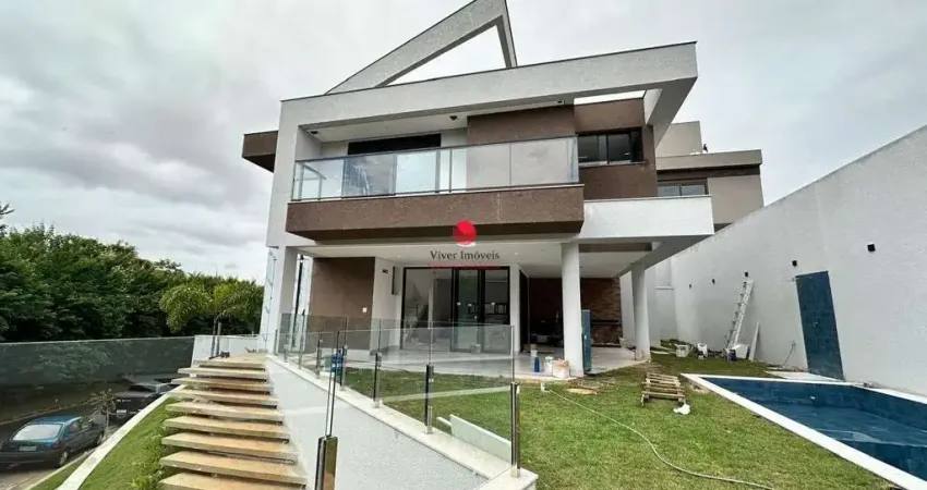 Casa em condomínio fechado com 4 quartos à venda na Avenida Portal das Estrelas, 514, Portal do Sol, Contagem