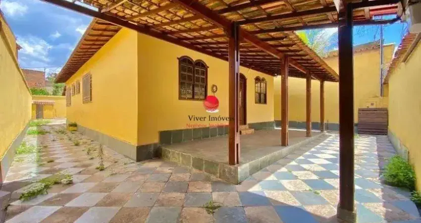 Casa com 3 quartos para alugar na Vieira de Campos, 68, Planalto, Belo Horizonte