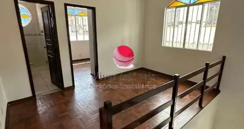 Casa com 3 quartos à venda na Avenida Fleming, 52, Ouro Preto, Belo Horizonte