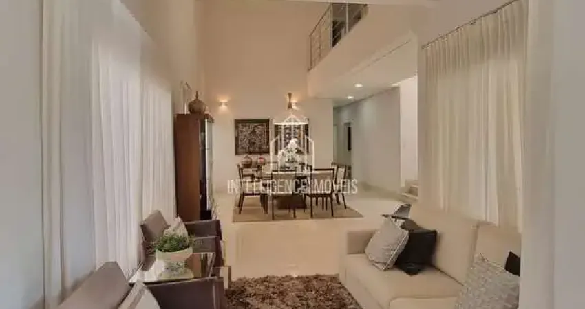 Casa  à Venda no Condomínio Alphaville II, localizado no Bairro Jardim Itália - Cuiabá-MT. Com 04 S