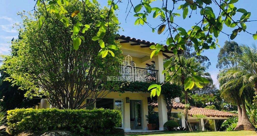 Casa em condomínio de Campo à venda em São Paulo na modalidade porteira fechada, sendo sobrado com