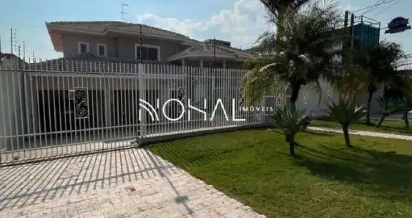 Casa para Venda amplo espaço de terreno em Ponta Grossa / PR