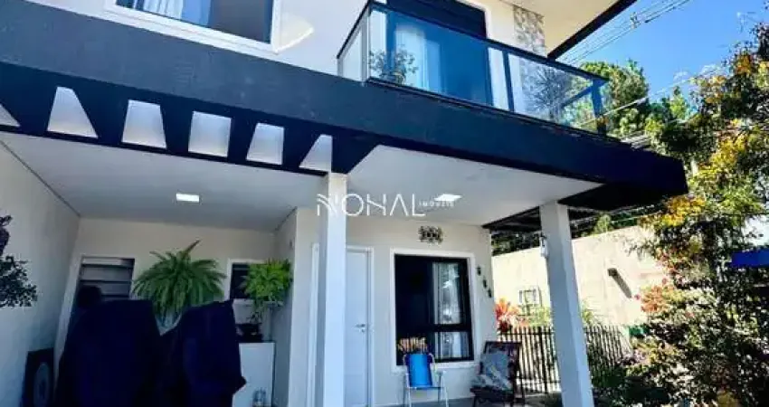 Casa semimobiliada a venda com 3 quartos sendo 1 suíte no Jardim Carvalho