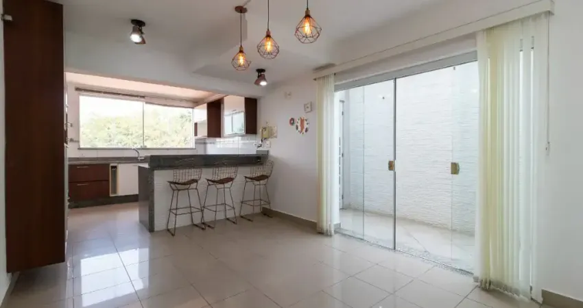 Casa com 3 quartos à venda na Rua Doutor Mário Mourão, 0, Parque Jabaquara, São Paulo