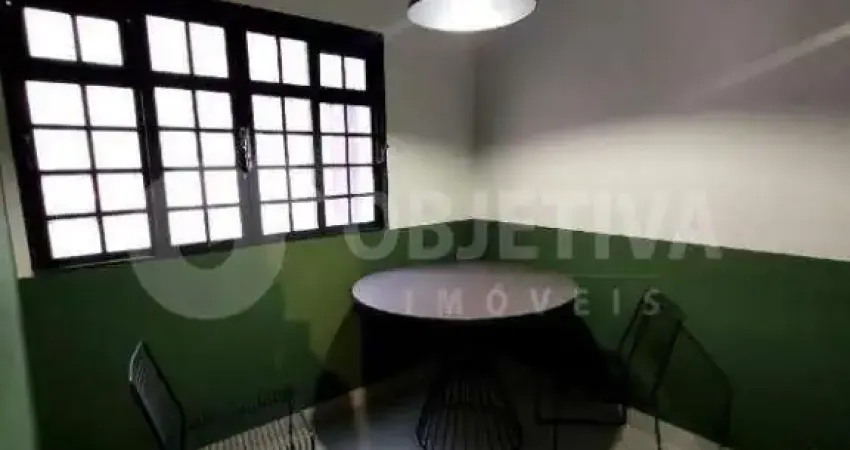 Sala comercial para alugar no Cazeca, Uberlândia 