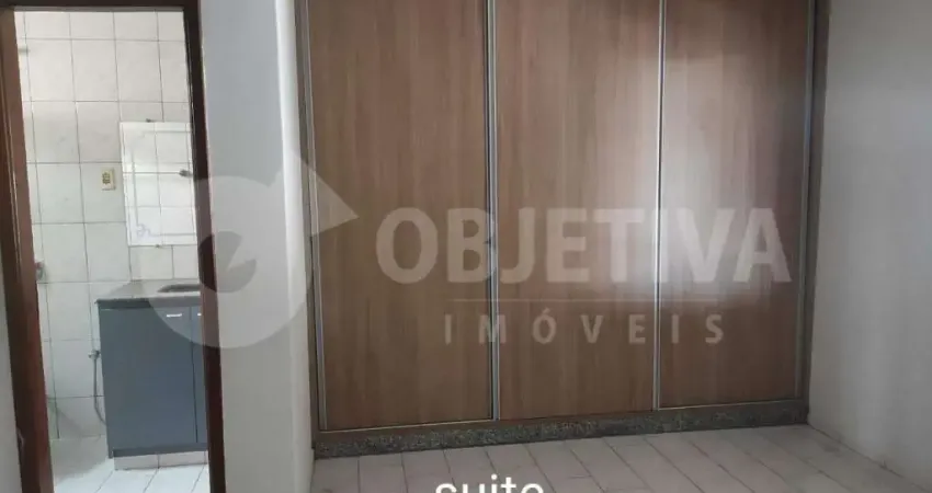 Ótimo sobrado no bairro Jardim Finotti em Uberlândia