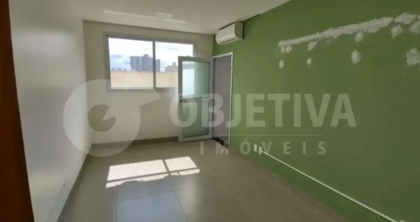 Sala comercial para alugar no Martins, Uberlândia 