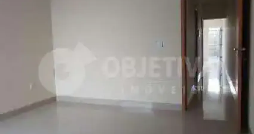 Casa com 2 quartos à venda no Shopping Park, Uberlândia 